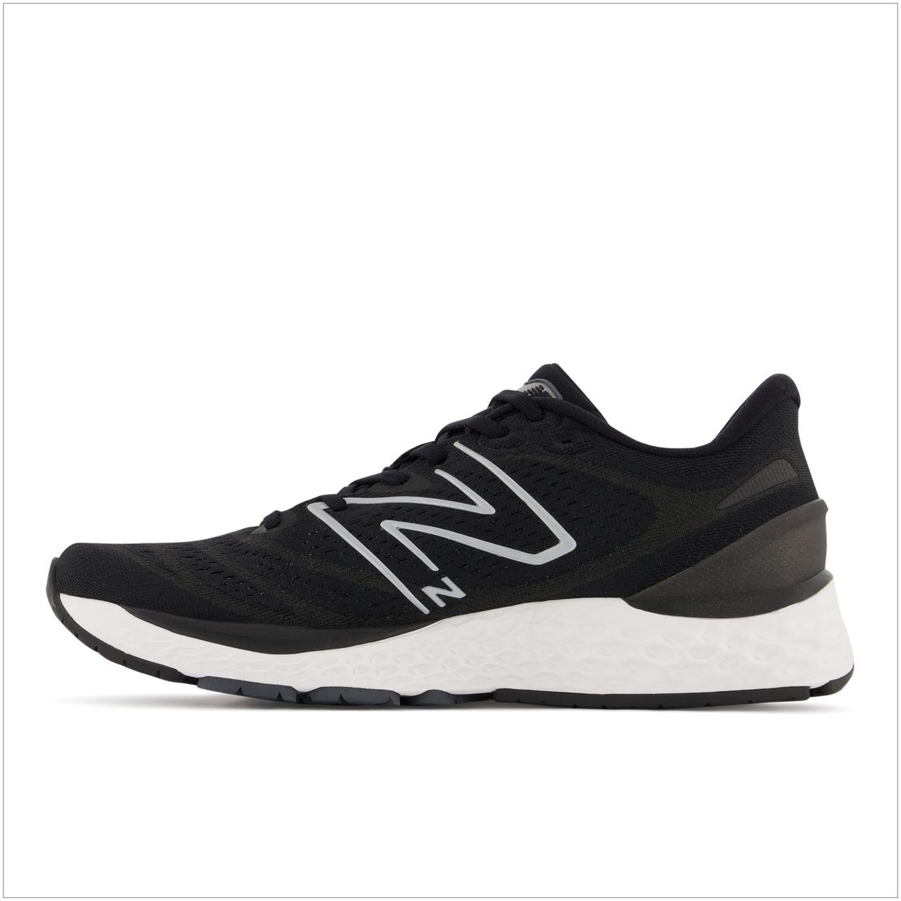 product/n/e/new-balance_msolvv4-msolvbw4_1.jpg