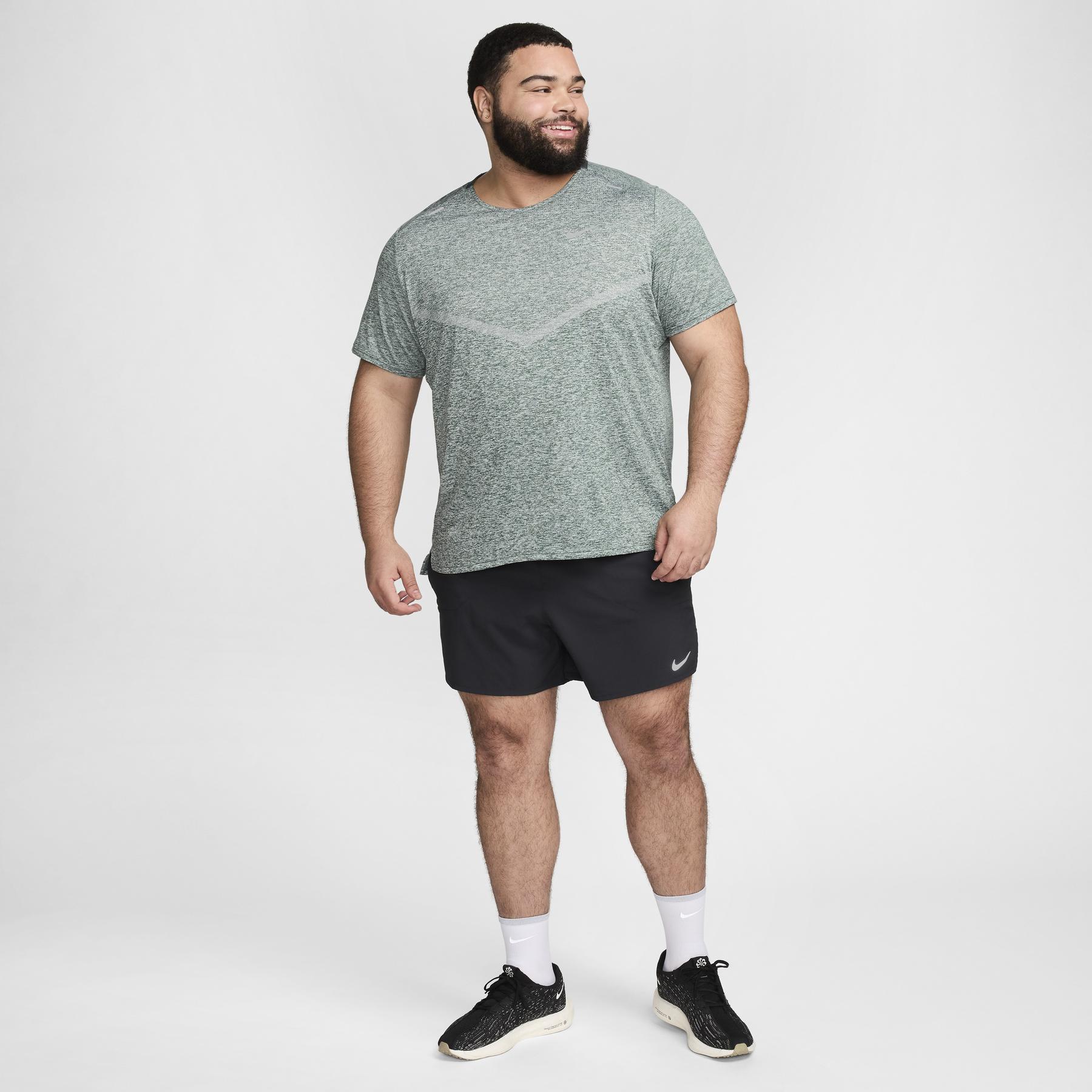 product/n/i/nike_cz9184-338_vintage-green-htr-reflective-silv_6.jpg