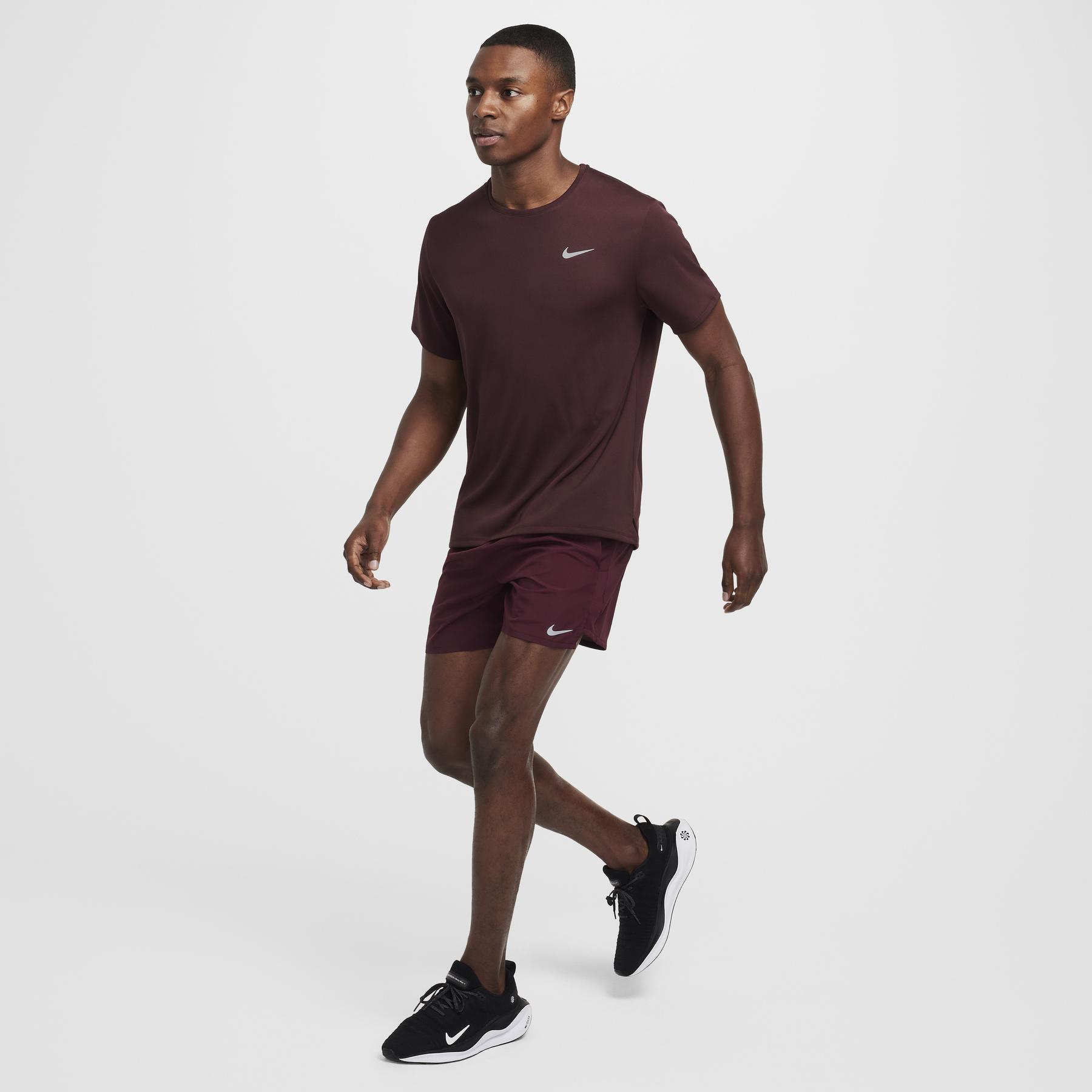 product/n/i/nike_dv9315-652_burgundy-crush-reflective-silv_5.jpg