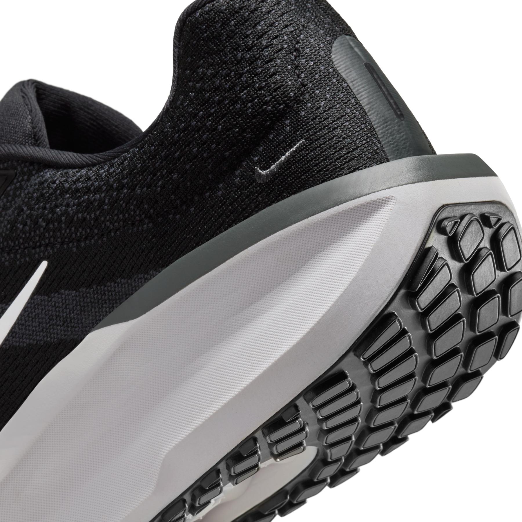 product/n/i/nike_fj9509-001-phsyd002.jpg