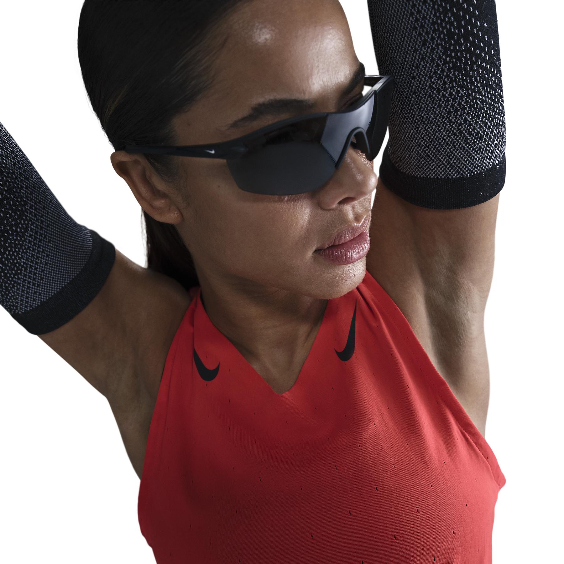 product/n/i/nike_fn2504-696_lt-crimson-black-black_10.jpg