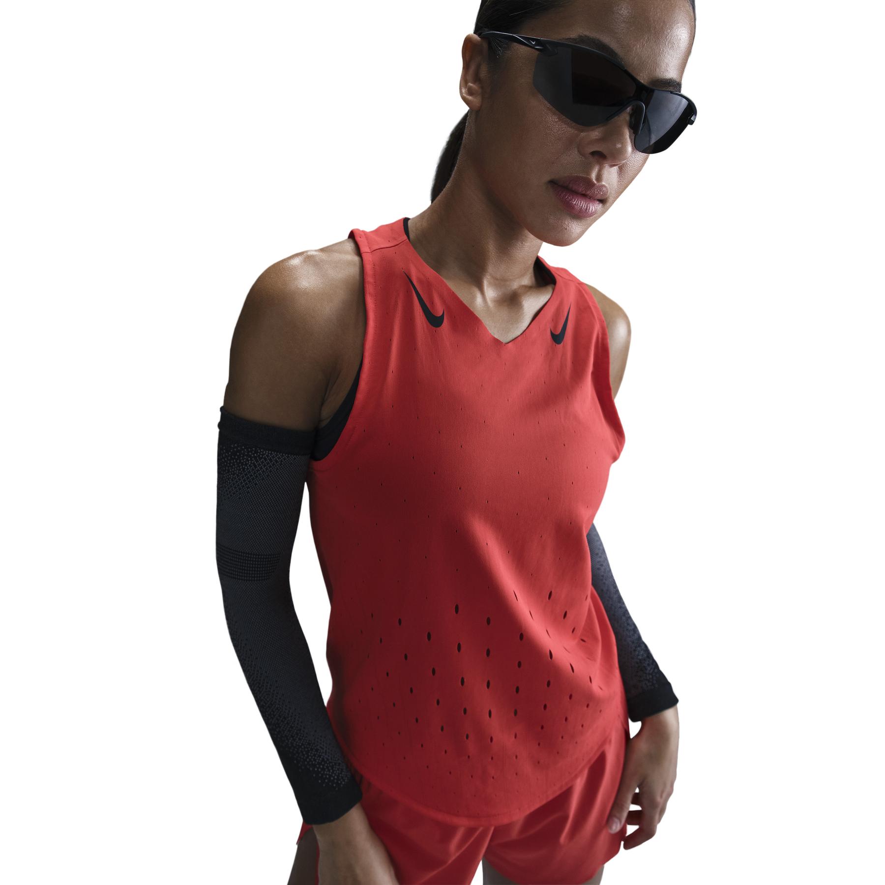 product/n/i/nike_fn2504-696_lt-crimson-black-black_5.jpg