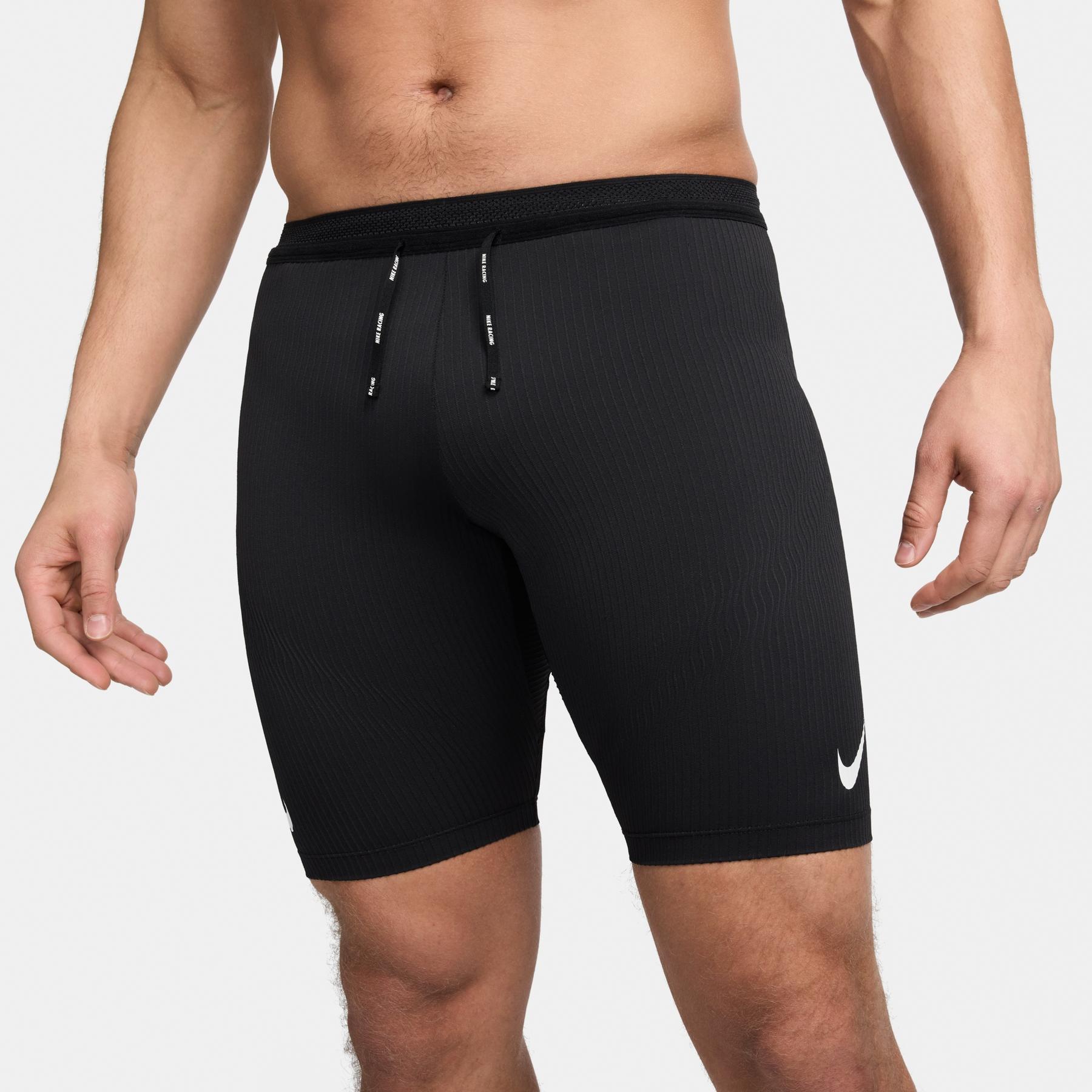 product/n/i/nike_fn3369-011-phsbm001.jpg
