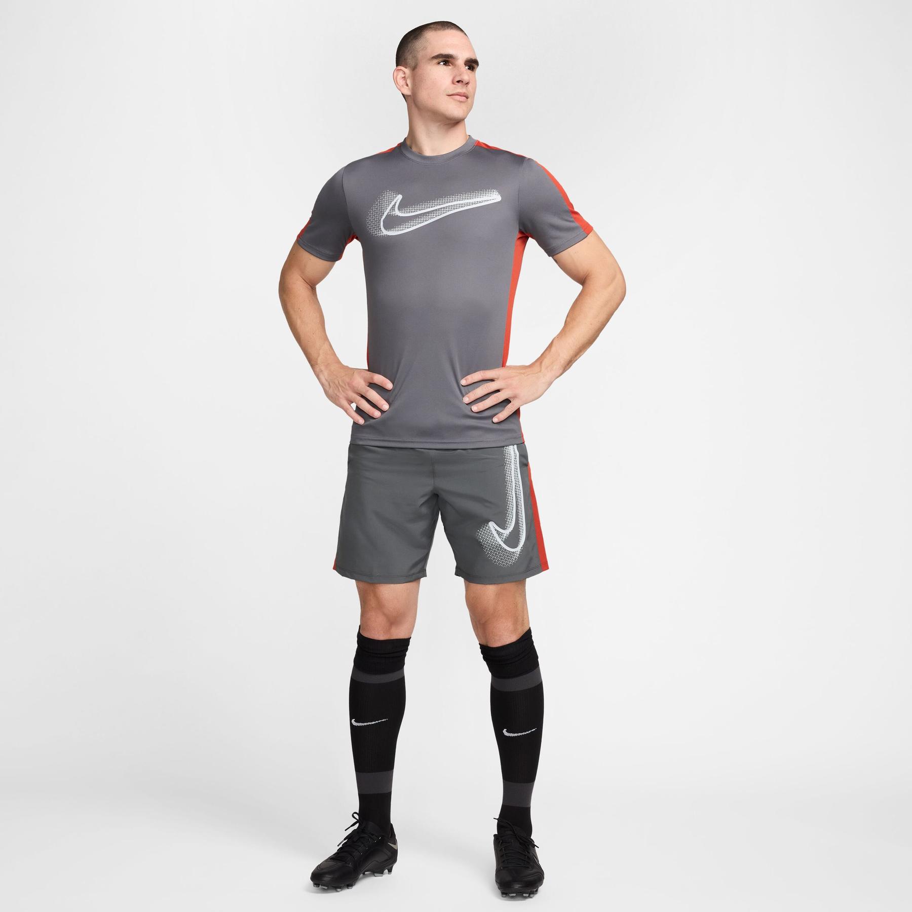 product/n/i/nike_fz0387-068-phsym005.jpg