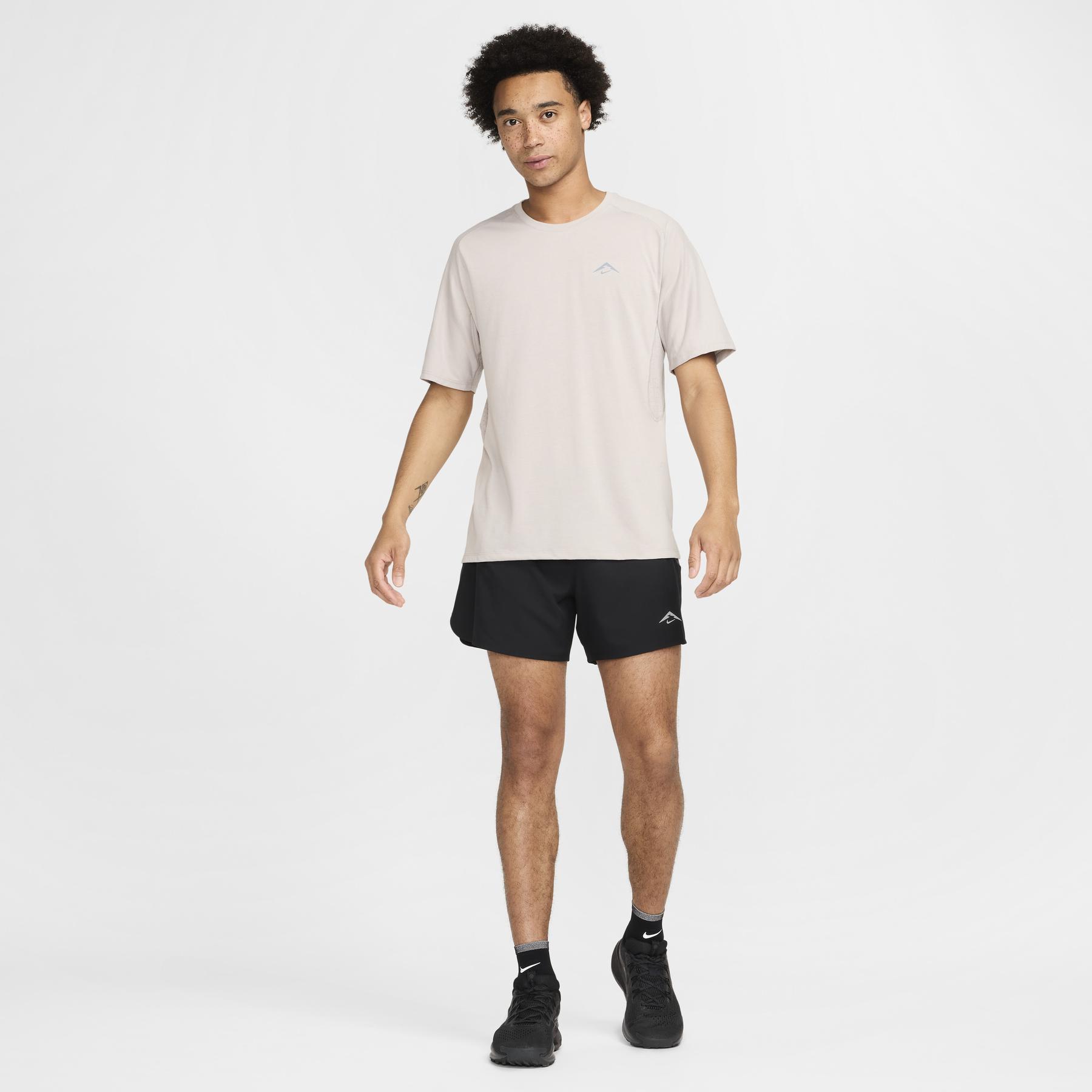 product/n/i/nike_hj3572-010_black-anthracite-black-summit-white_6.jpg