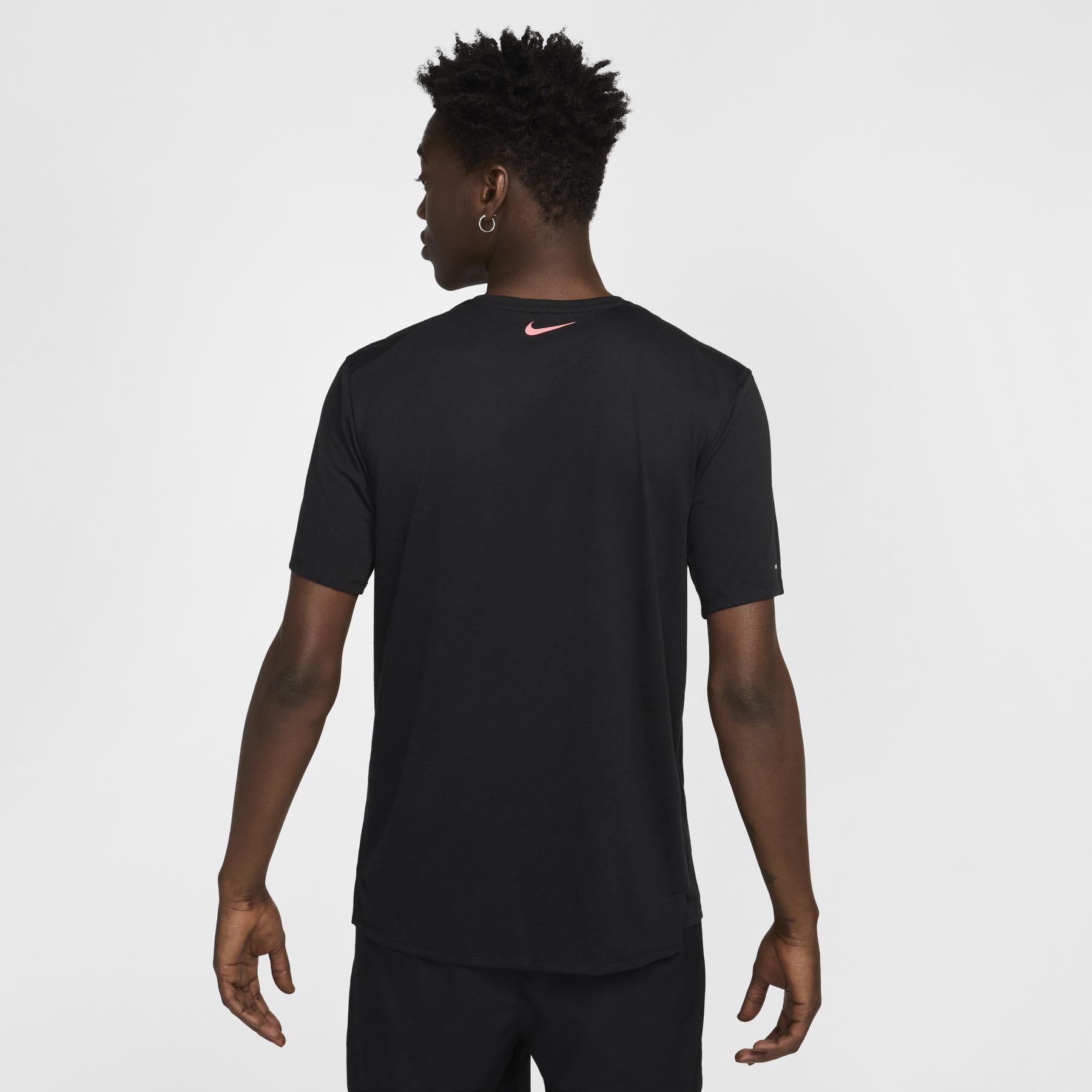 product/n/i/nike_hj4158-010_black-picante-red_7.jpg