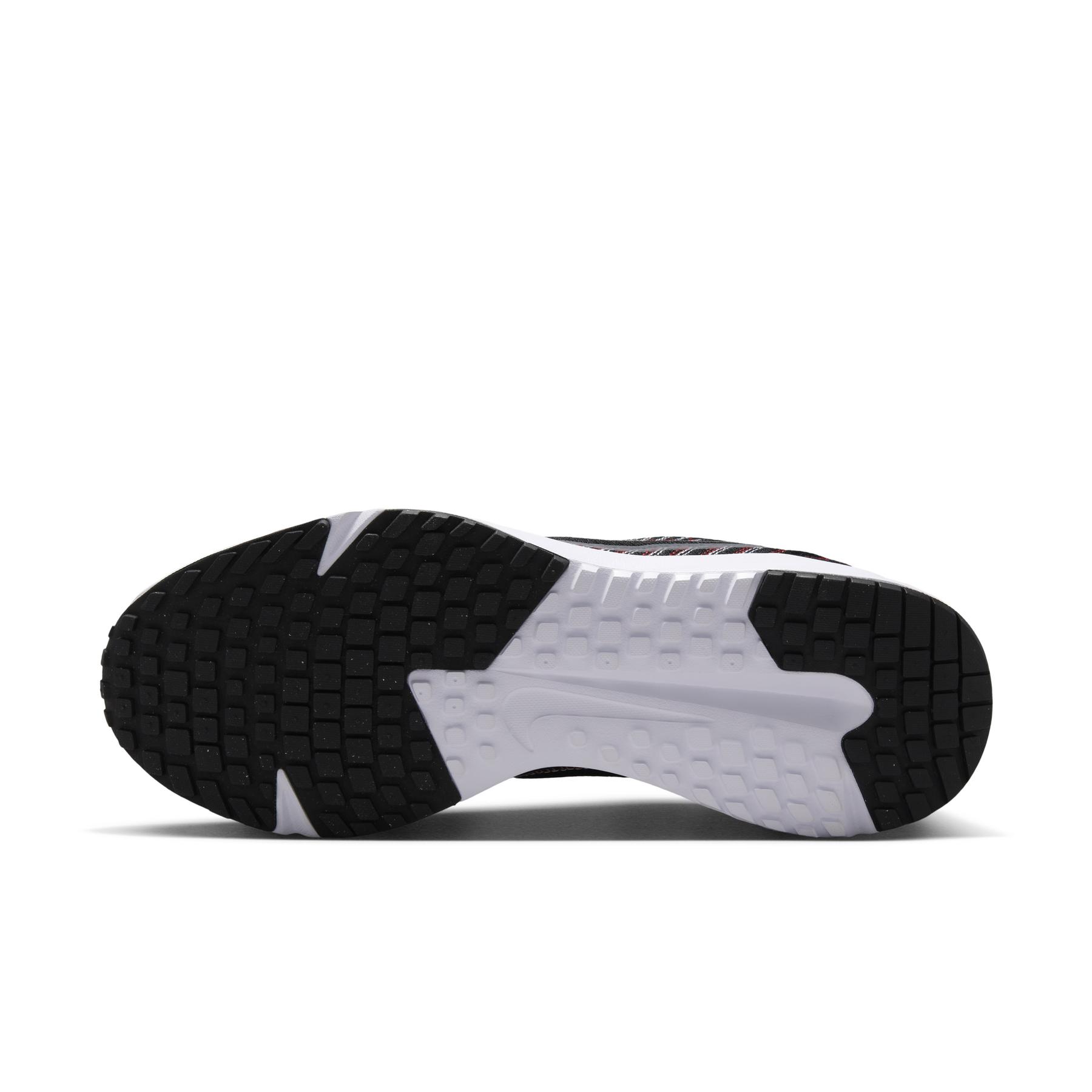 product/n/i/nike_hm9594-001_black-cool-grey-university-red-white_1.jpg