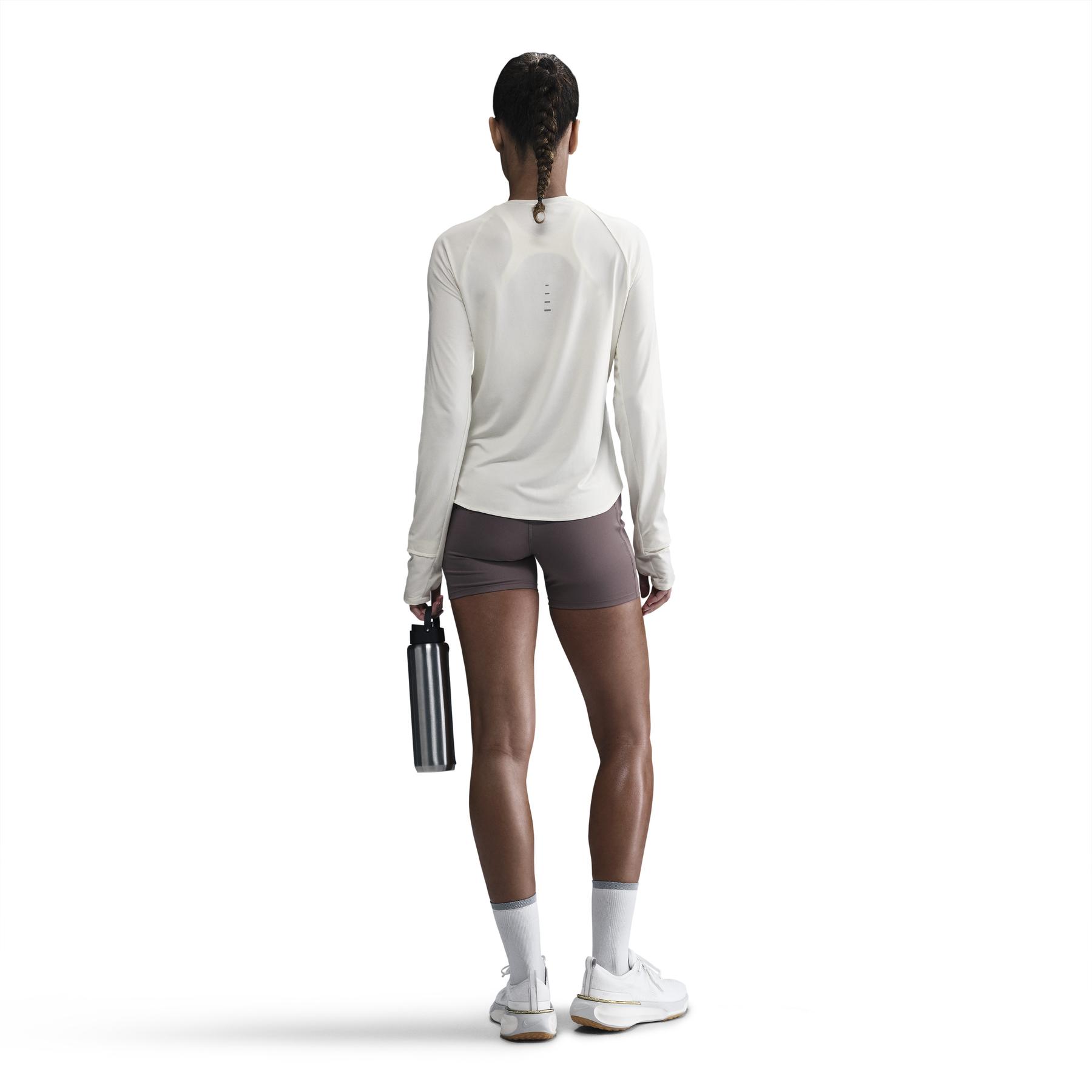 product/n/i/nike_hq0503-133_sail_3.jpg