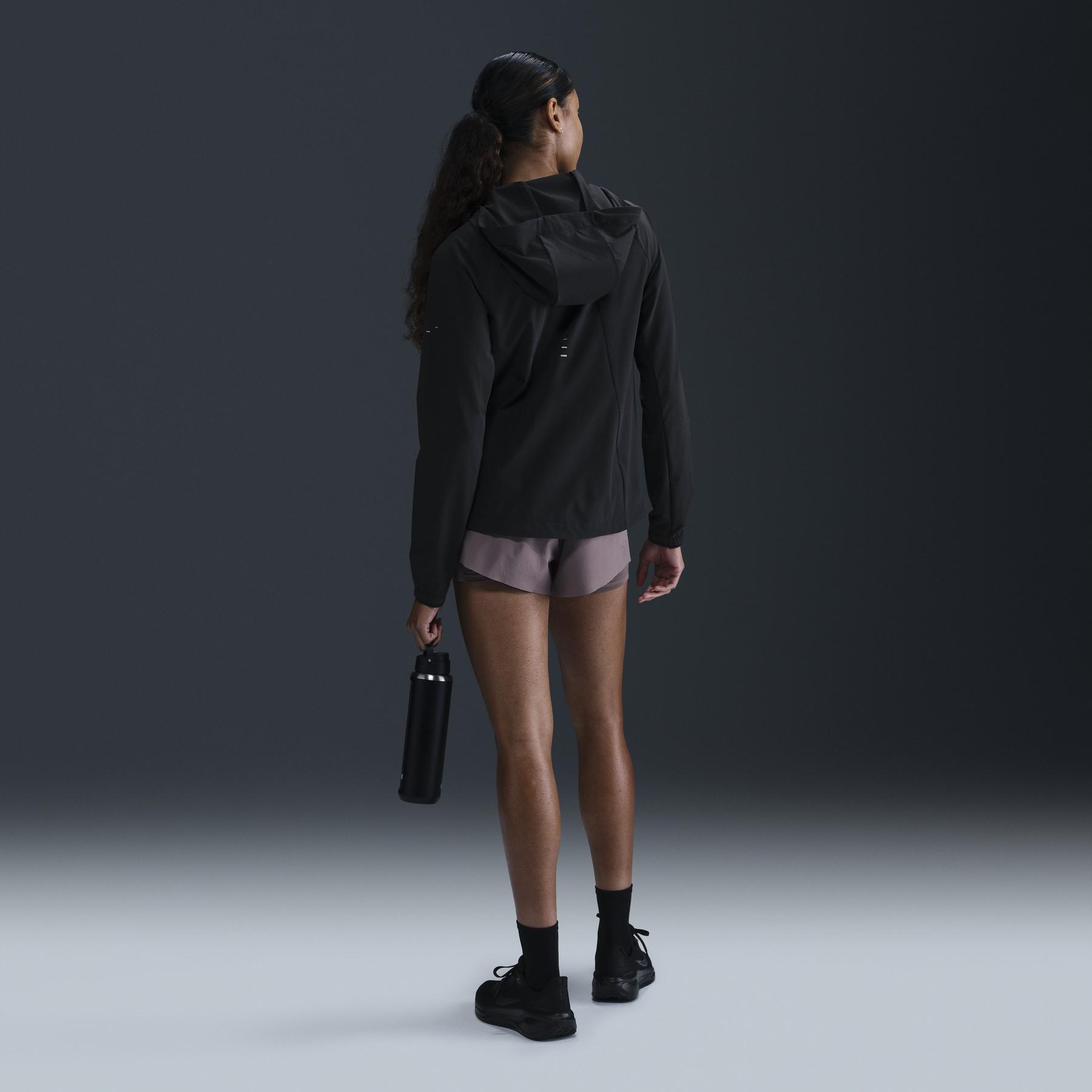 product/n/i/nike_hq0650-010_noir_6.jpg