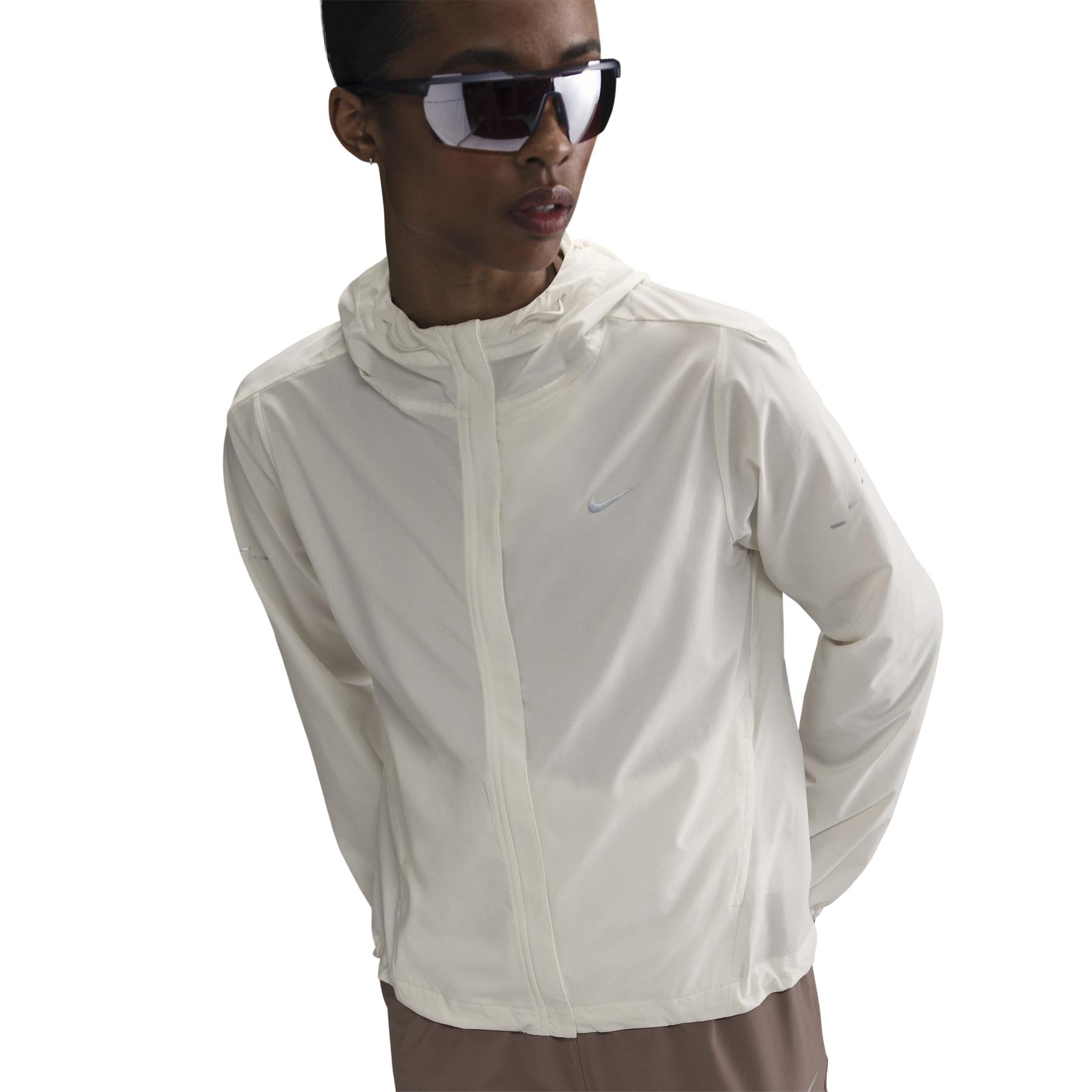 product/n/i/nike_hq0650-133_sail_2.jpg