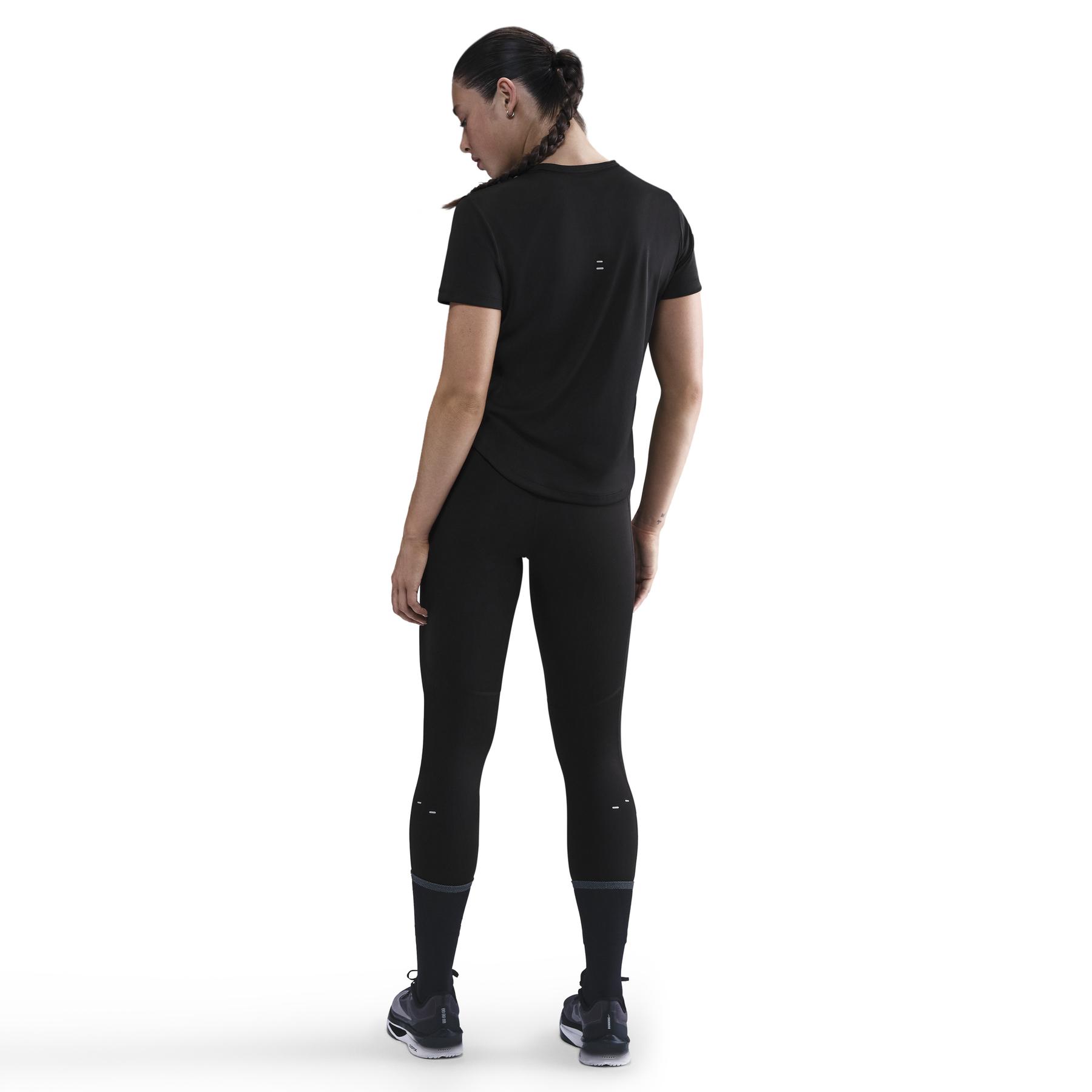 product/n/i/nike_hv2772-010_black-white_2.jpg