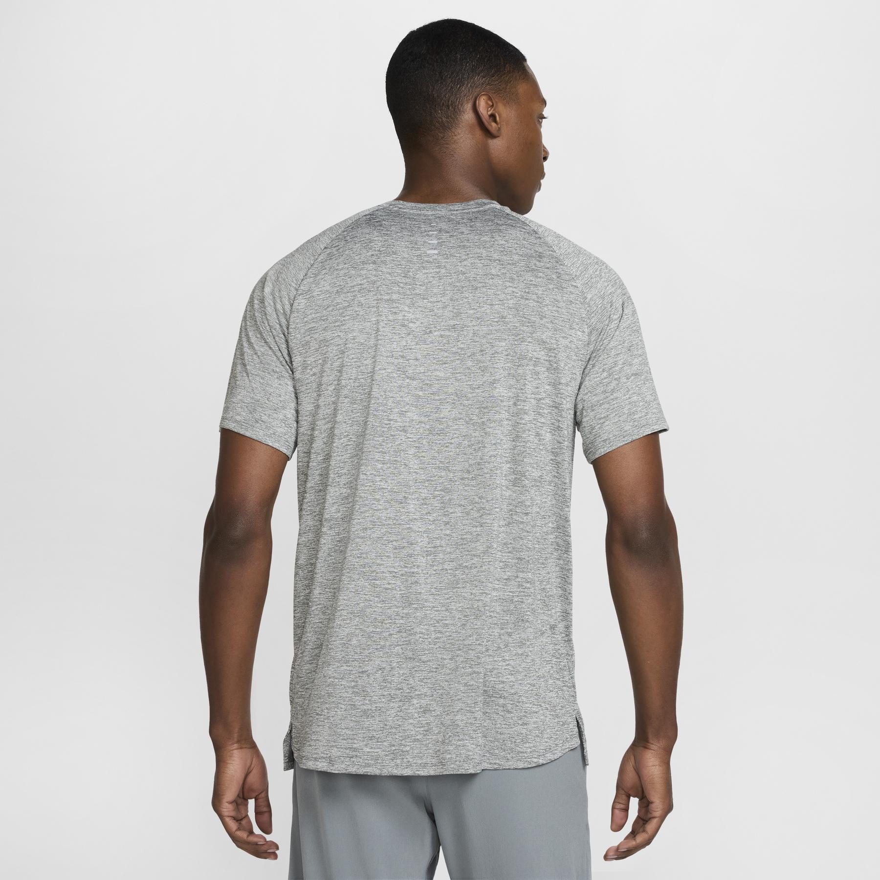 product/n/i/nike_hv5203-084_smoke-grey-htr-reflective-silv_10.jpg
