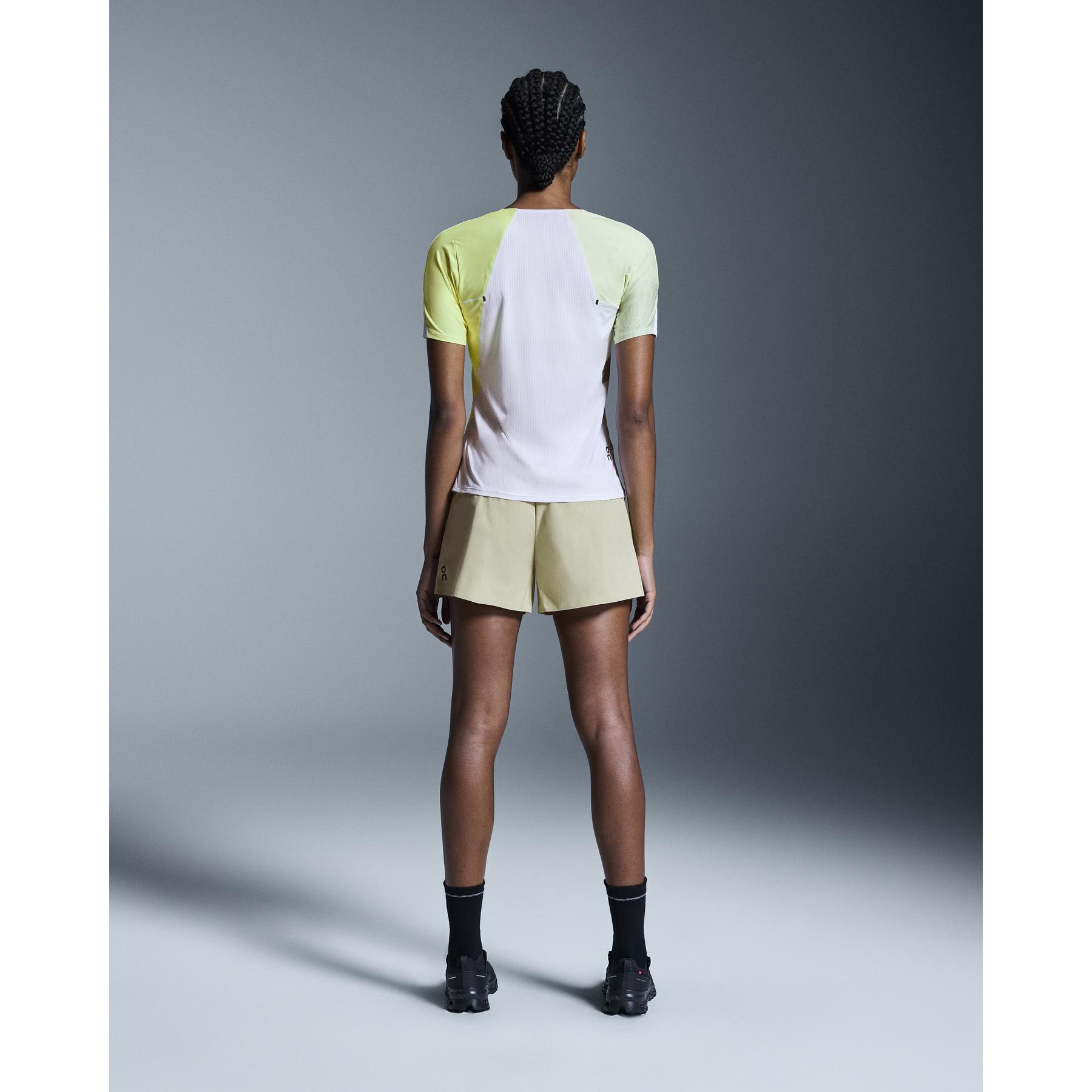 product/o/n/on-running_1we30422964_caper-limelight_2.jpg