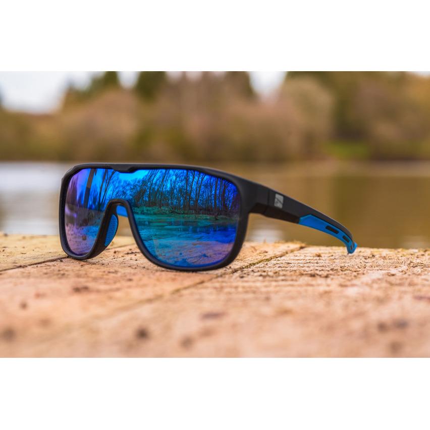 product/p/r/preston_p0200621_bleu-noir_2.jpg