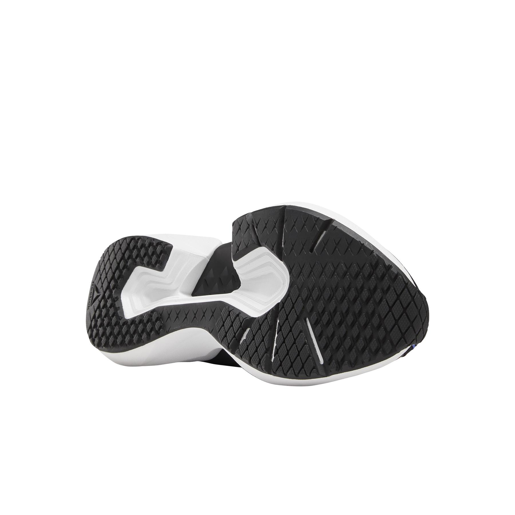 product/r/e/reebok_dv9288_3_footwear_photography_bottom_view_white_000.jpg