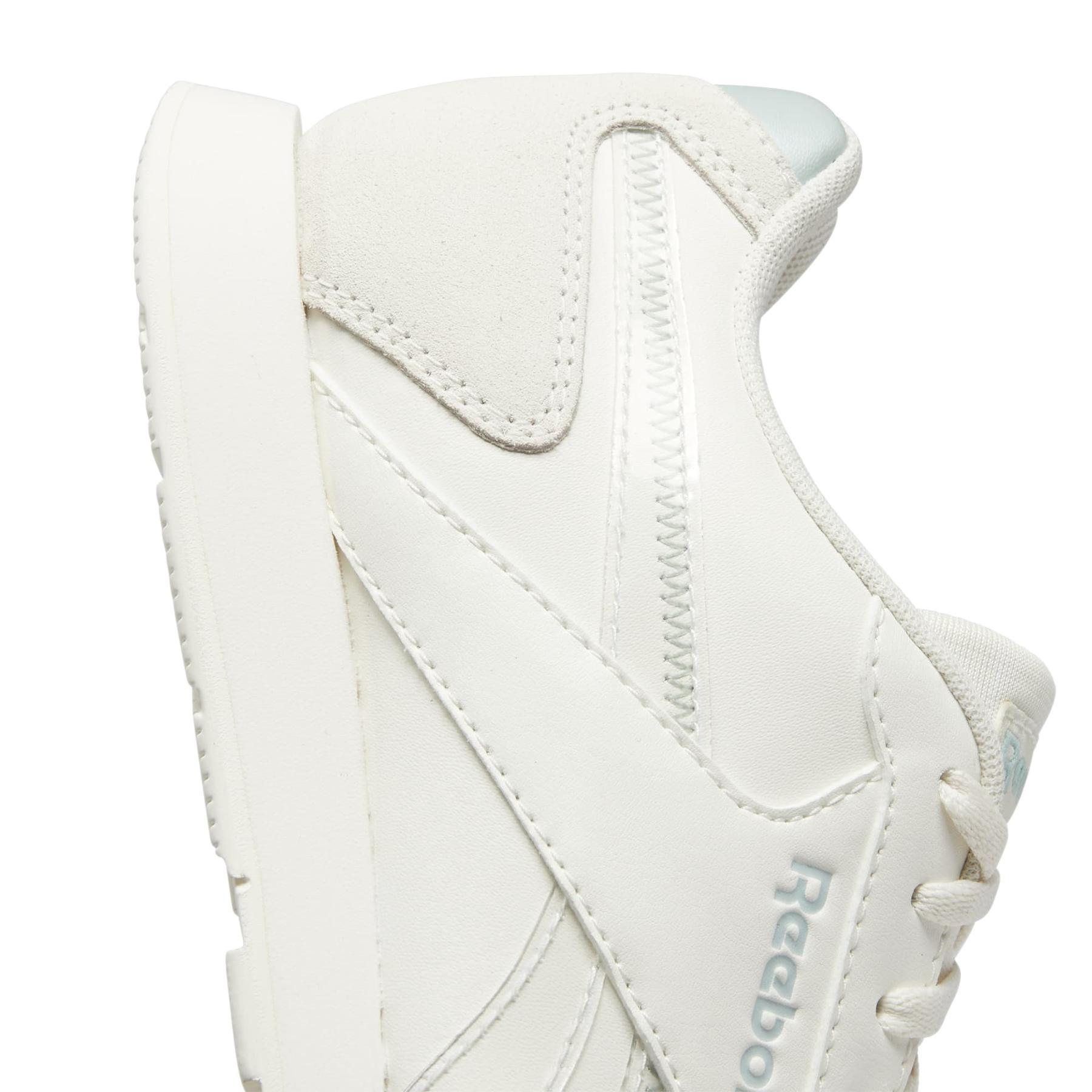 product/r/e/reebok_gy9277_7_footwear_photography_detail_view_1_white.jpg