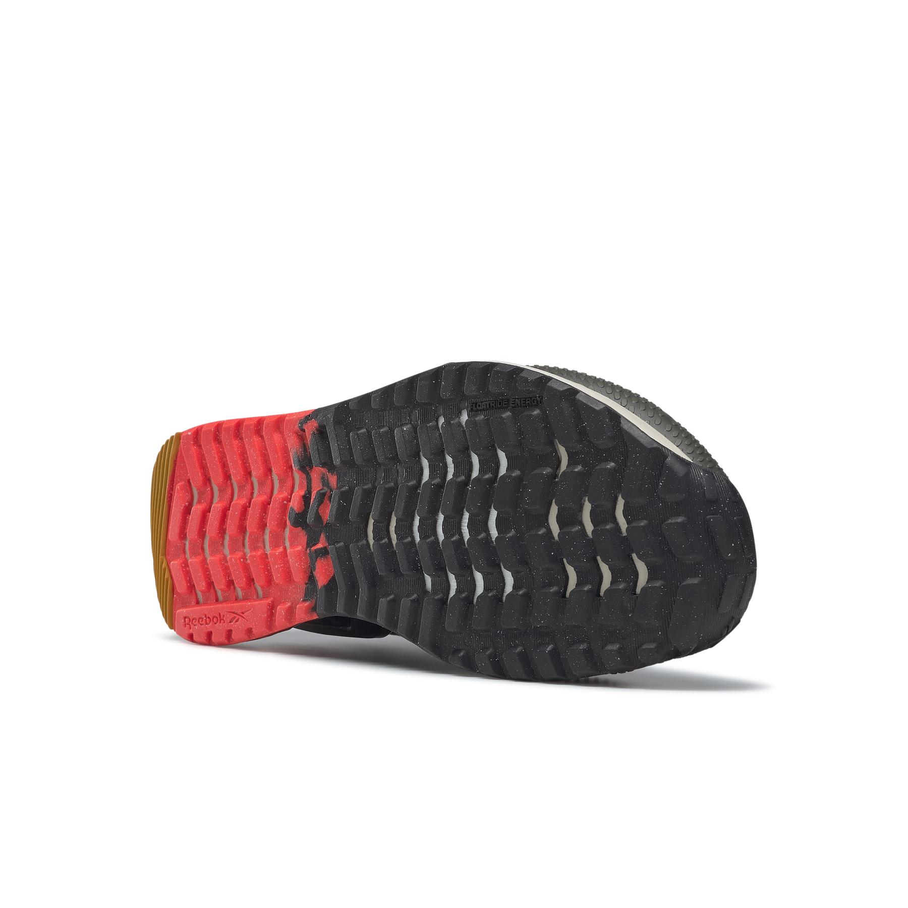 product/r/e/reebok_gy9493_3_footwear_photography_bottom_view_white_000.jpg