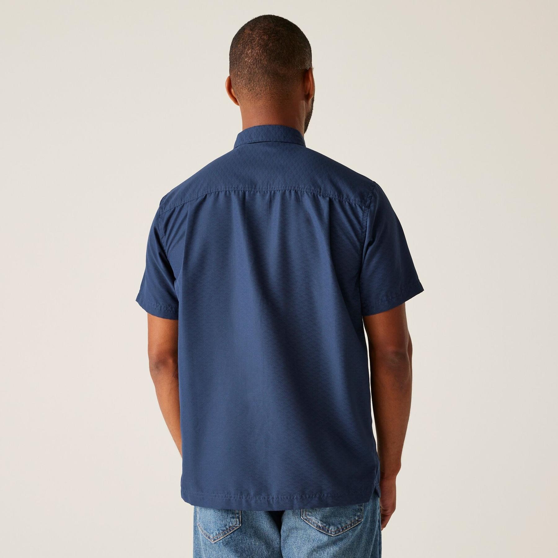 product/r/e/regatta_rms195-91m_navy-triangle-print_5.jpg