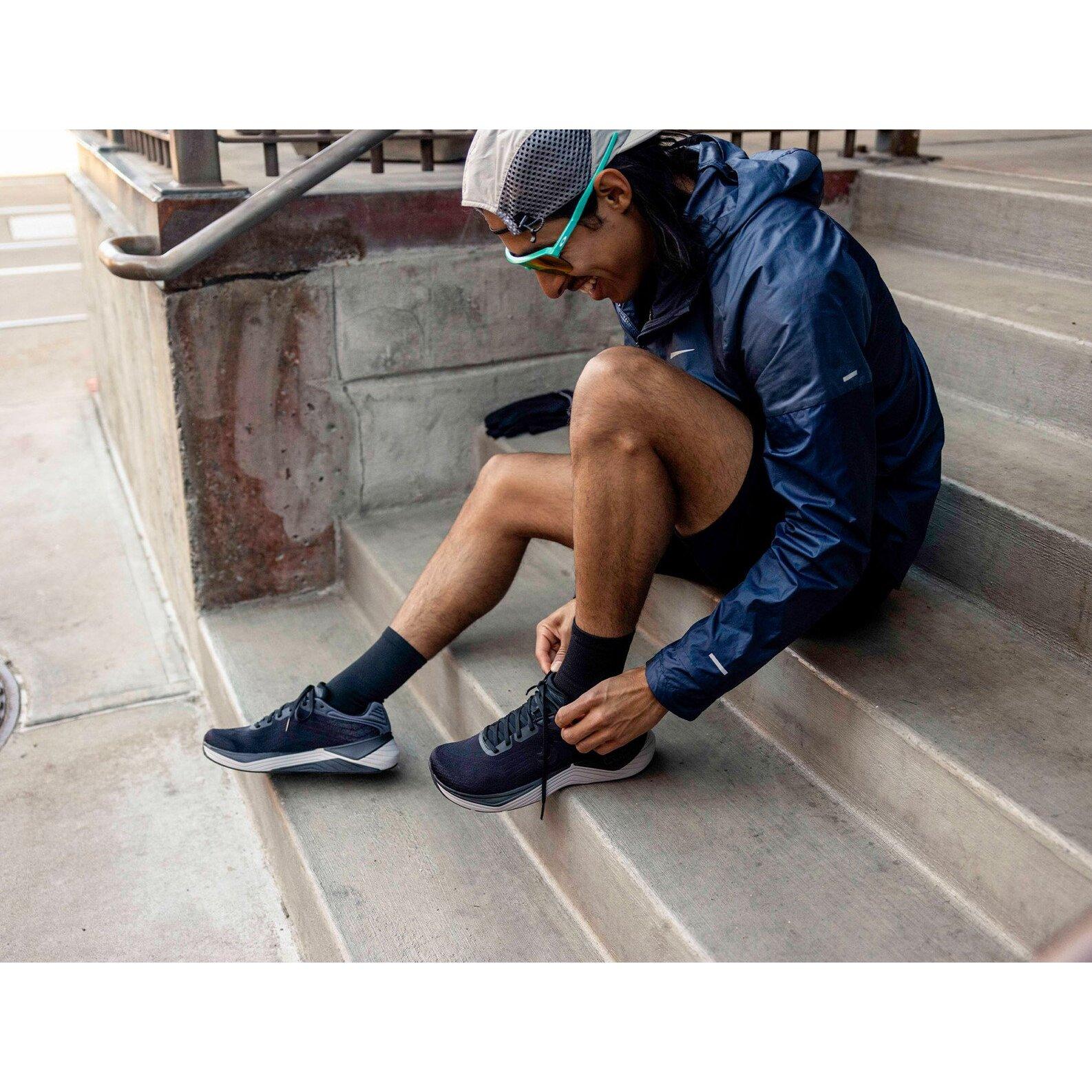 product/t/o/topo-athletic_m076-blkcha_black-charcoal_7.jpg