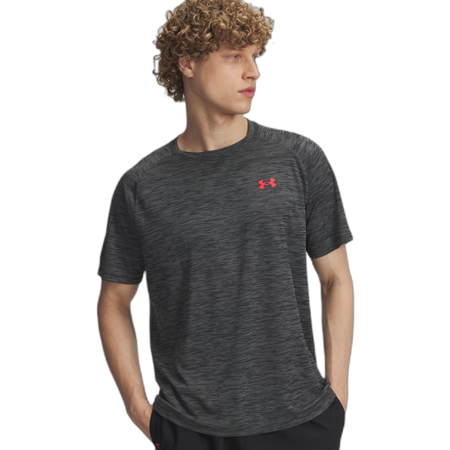 product/u/n/under-armour_1382796-002_black-racer-red_1.jpg