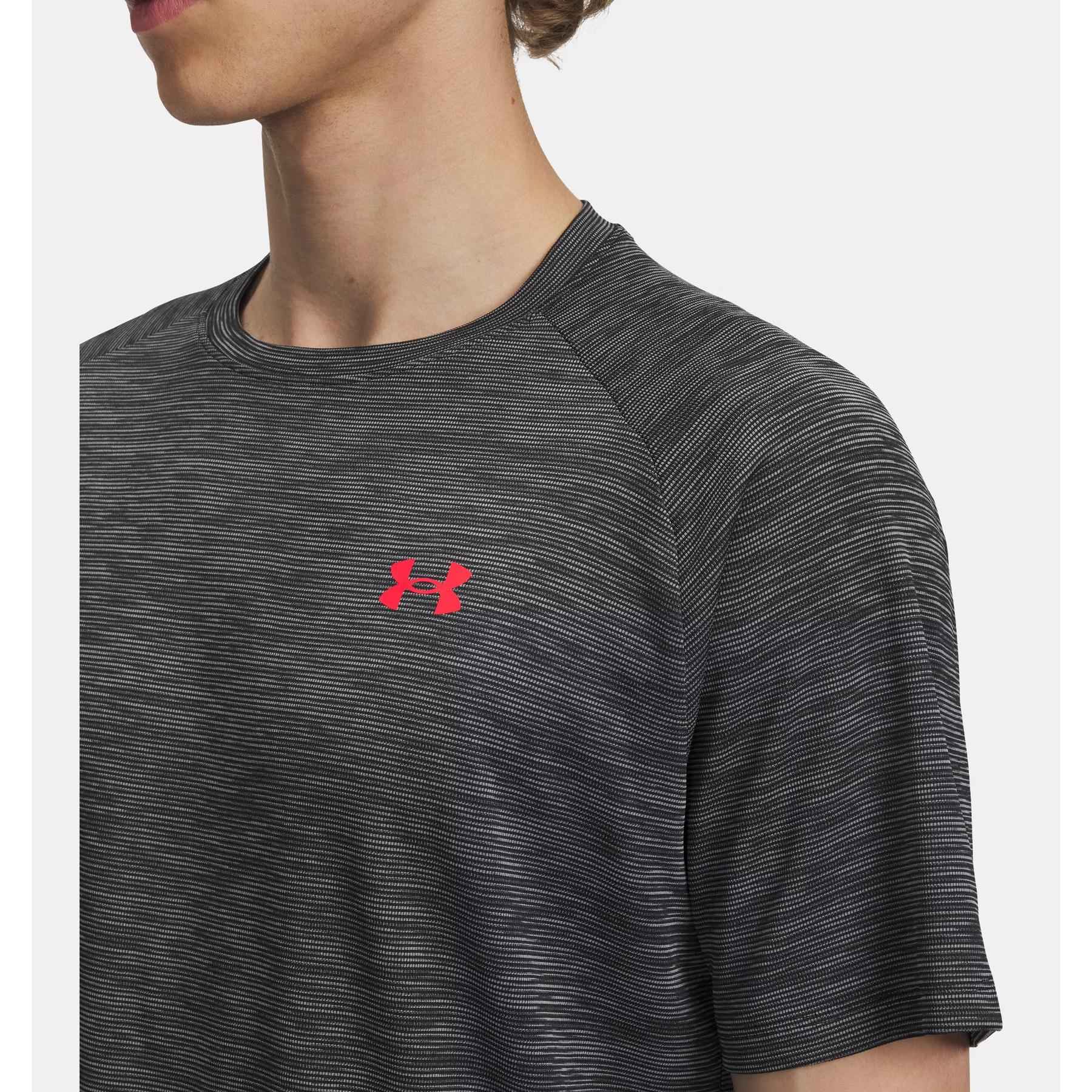 product/u/n/under-armour_1382796-002_black-racer-red_3.jpg