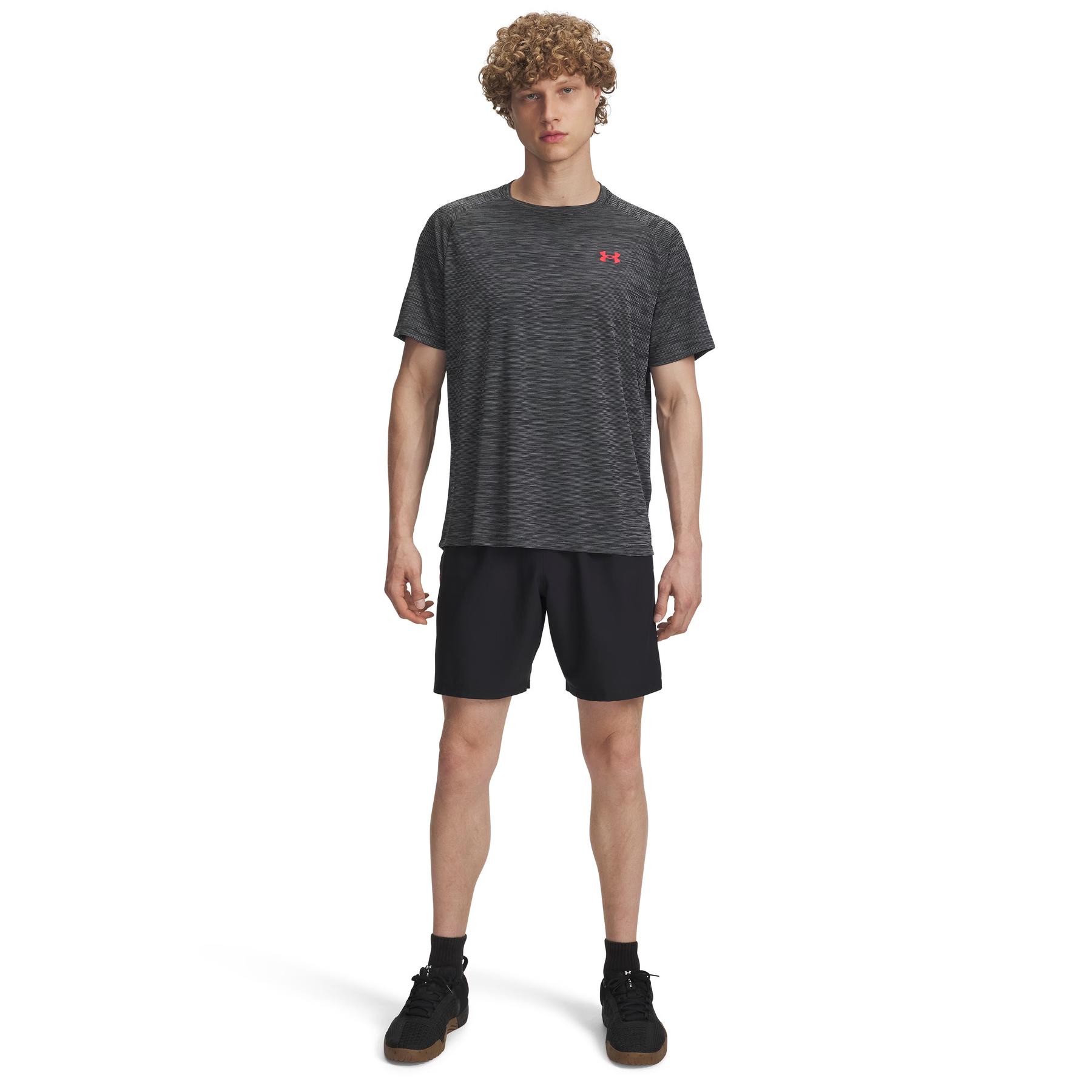 product/u/n/under-armour_1383356-007_black_3.jpg
