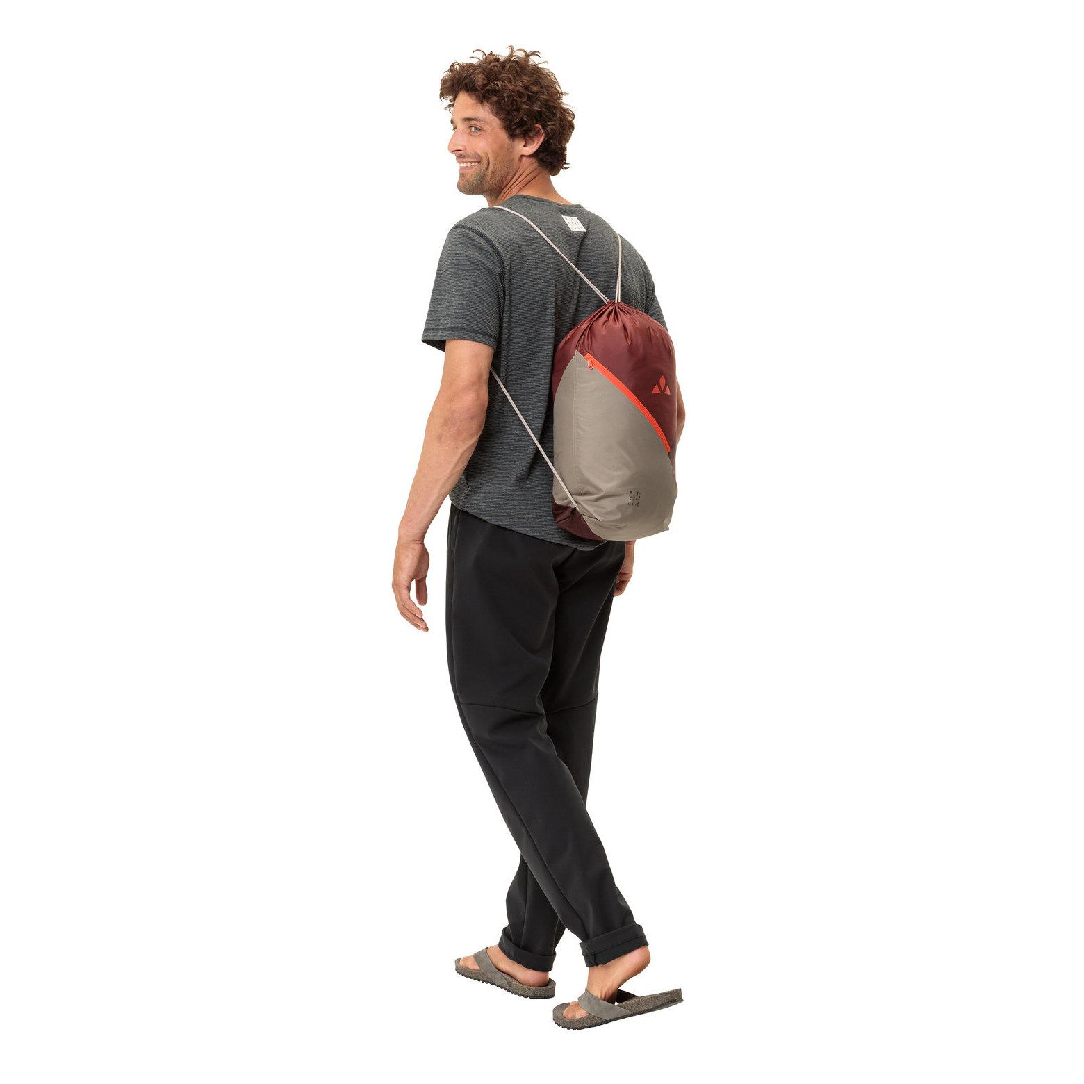 product/v/a/vaude_45782-7480_dark-cherry_4.jpg