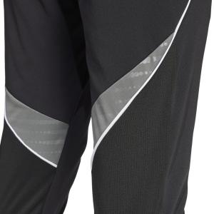 product/2/0/2025_09_adidas_iw0415_5_apparel_on_model_detail_view_2_white.jpg