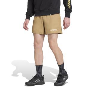 product/2/0/2025_adidas_jl6191_2_apparel_on_model_standard_view_white.jpg