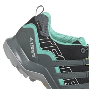 product/a/d/adidas_fx4681_9_footwear_photography_detail_view_2_white_000.jpg