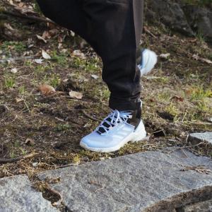 product/a/d/adidas_hp8711_16_footwear_photography_heromrktng_view_1_white_000.jpg