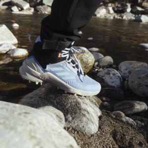 product/a/d/adidas_hp8711_17_footwear_photography_heromrktng_view_2_white_000.jpg