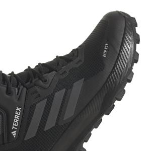 product/a/d/adidas_hq3556_10_footwear_photography_detail_view_3_white_000.jpg
