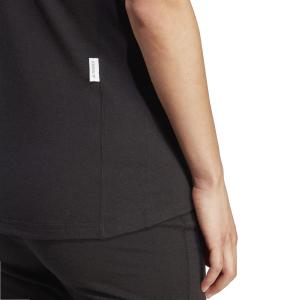 product/a/d/adidas_hz8553_8_apparel_on_model_detail_view_1_white.jpg