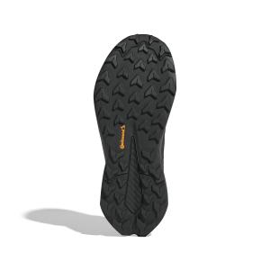 product/a/d/adidas_id0886_4_footwear_photography_bottom_view_white.jpg