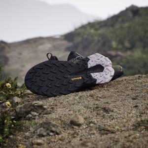 product/a/d/adidas_id0906_17_footwear_photography_heromrktng_view_4.jpg