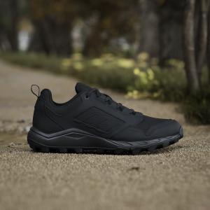 product/a/d/adidas_if5027_16_footwear_photography_heromrktng_view_3-nw110824.jpg