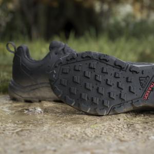 product/a/d/adidas_if5029_27_footwear_photography_heromrktng_view_11-nw110824.jpg