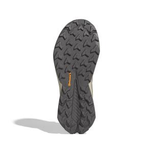product/a/d/adidas_if6543_4_footwear_photography_bottom_view_white-nw091625.jpg