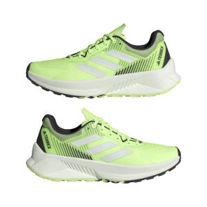 product/a/d/adidas_ig8026_10_footwear_photography_mirrored_pair_view_white-nw031524.jpg