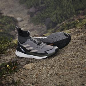 product/a/d/adidas_ig8866_21_footwear_photography_heromrktng_view_8.jpg