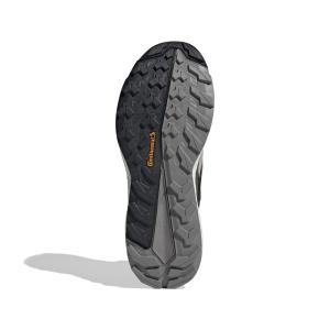 product/a/d/adidas_ig8866_4_footwear_photography_bottom_view_white.jpg