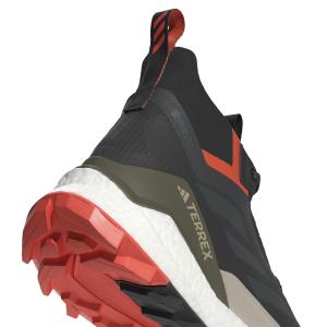 product/a/d/adidas_ih0669_9_footwear_photography_detail_view_2_white-nw091625.jpg