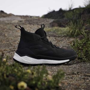 product/a/d/adidas_ih0670_18_footwear_photography_heromrktng_view_3-nw091625.jpg