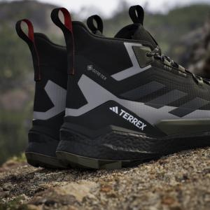 product/a/d/adidas_ih3526_23_footwear_photography_heromrktng_view_10-nw091625.jpg