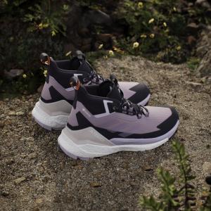 product/a/d/adidas_ih3532_19_footwear_photography_heromrktng_view_6-nw091625.jpg