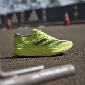 product/a/d/adidas_ih5715_16_footwear_photography_heromrktng_view_3-nw091625.jpg