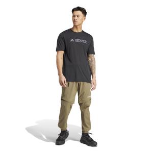 product/a/d/adidas_iq3505_6_apparel_on_model_standard_outfit_view_white.jpg