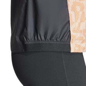 product/a/d/adidas_iw9247_5_apparel_on_model_detail_view_1_white.jpg