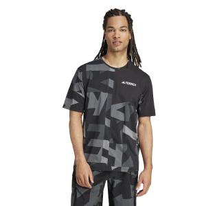 product/a/d/adidas_je0390_black-carbon_2.jpg